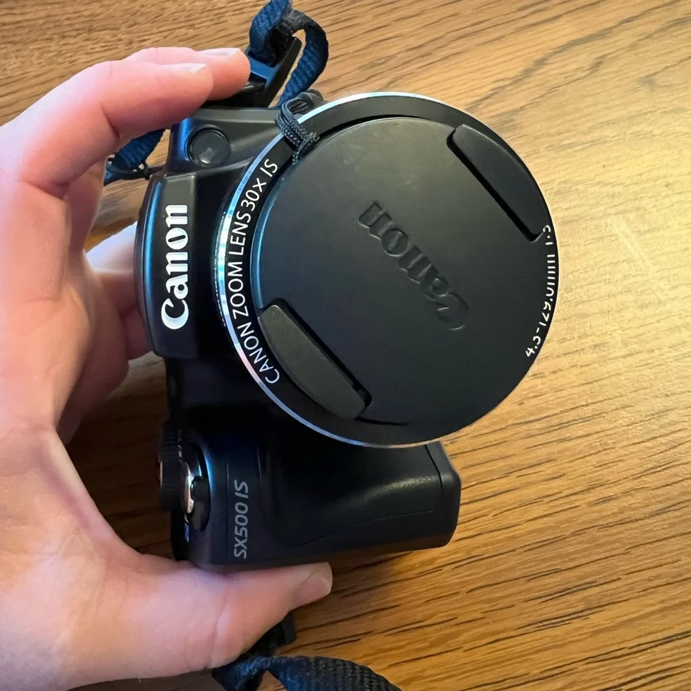Canon power shot sx500 IS